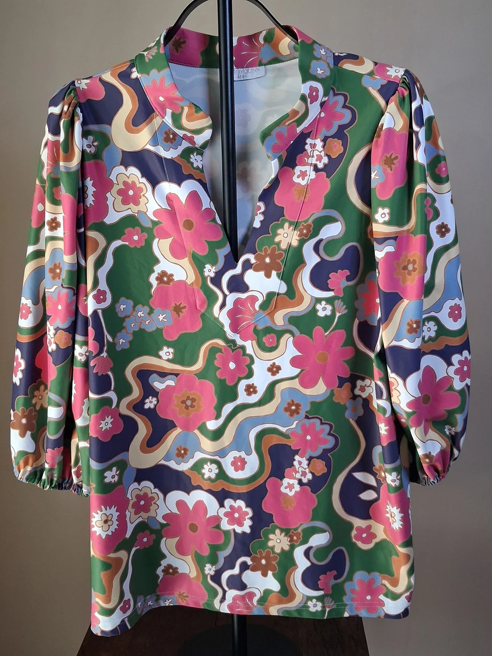 Smith And Quinn Women's Retro Floral Print 3/4 Sleeve Top; Size L - Picture 2 of 7
